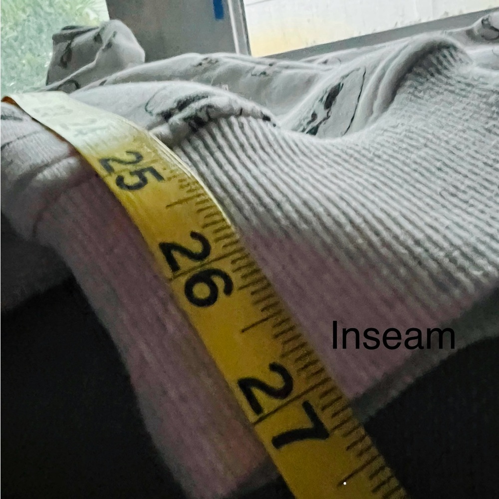 Women’s Jogger Lounging Set, Heather Gray with Skull Print, Cotton Blend, Sz-XL - Picture 8 of 13